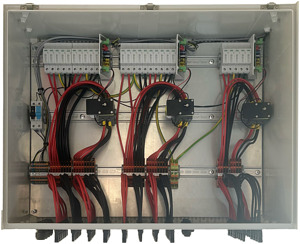 Feuerwehrschalter 10MPP, 2in 2out, ÜSS T1+2, 600x800x300mm, MC4