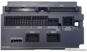 Sicherheitseinheit MELFA SafePlus f ür CR800 Controller