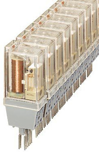 Relaisstecker 3pol.24V DC Hengstler-Klein-Rund-Relais 1W