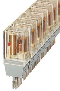 Relaisstecker 4pol.24V DC Hengstler-Klein-Rund-R.2W AgCdO+Au