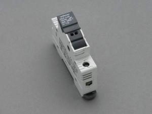 Schalter f.zylind.Sicherung 690V AC 32A